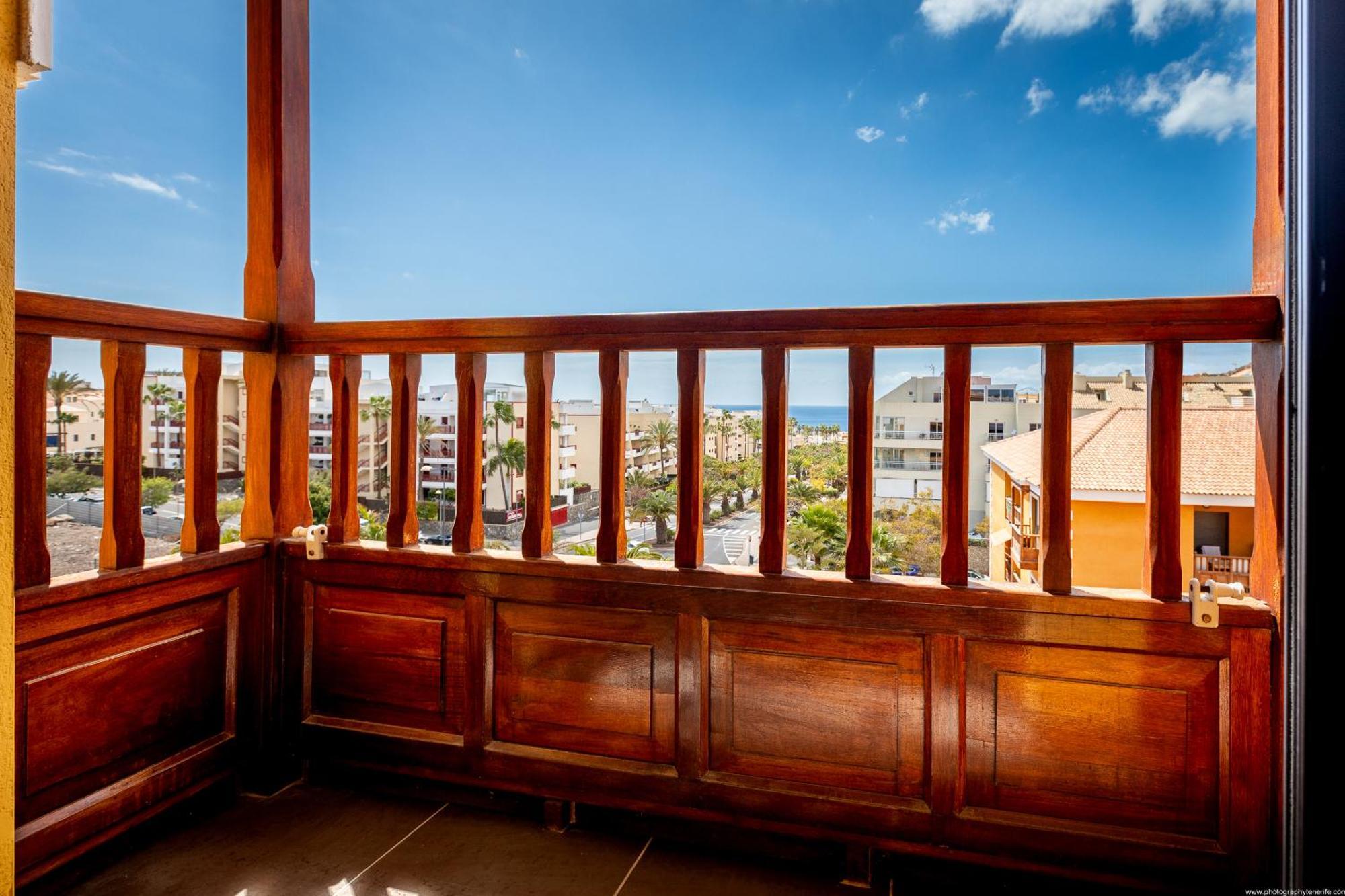 Sunset Palm Mar - Family Friendly Suites Exteriör bild