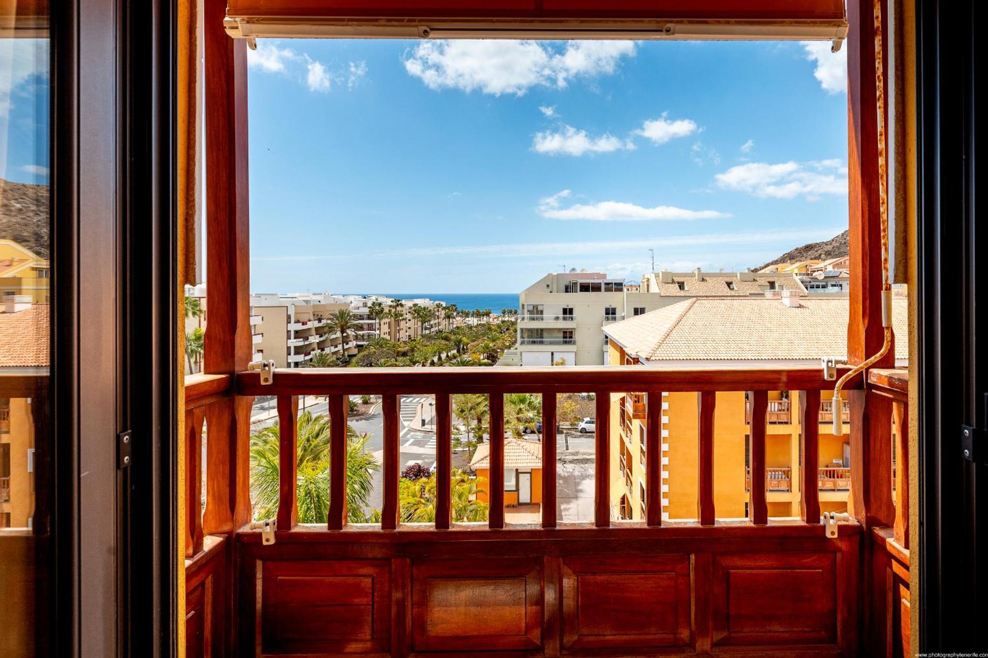 Sunset Palm Mar - Family Friendly Suites Exteriör bild