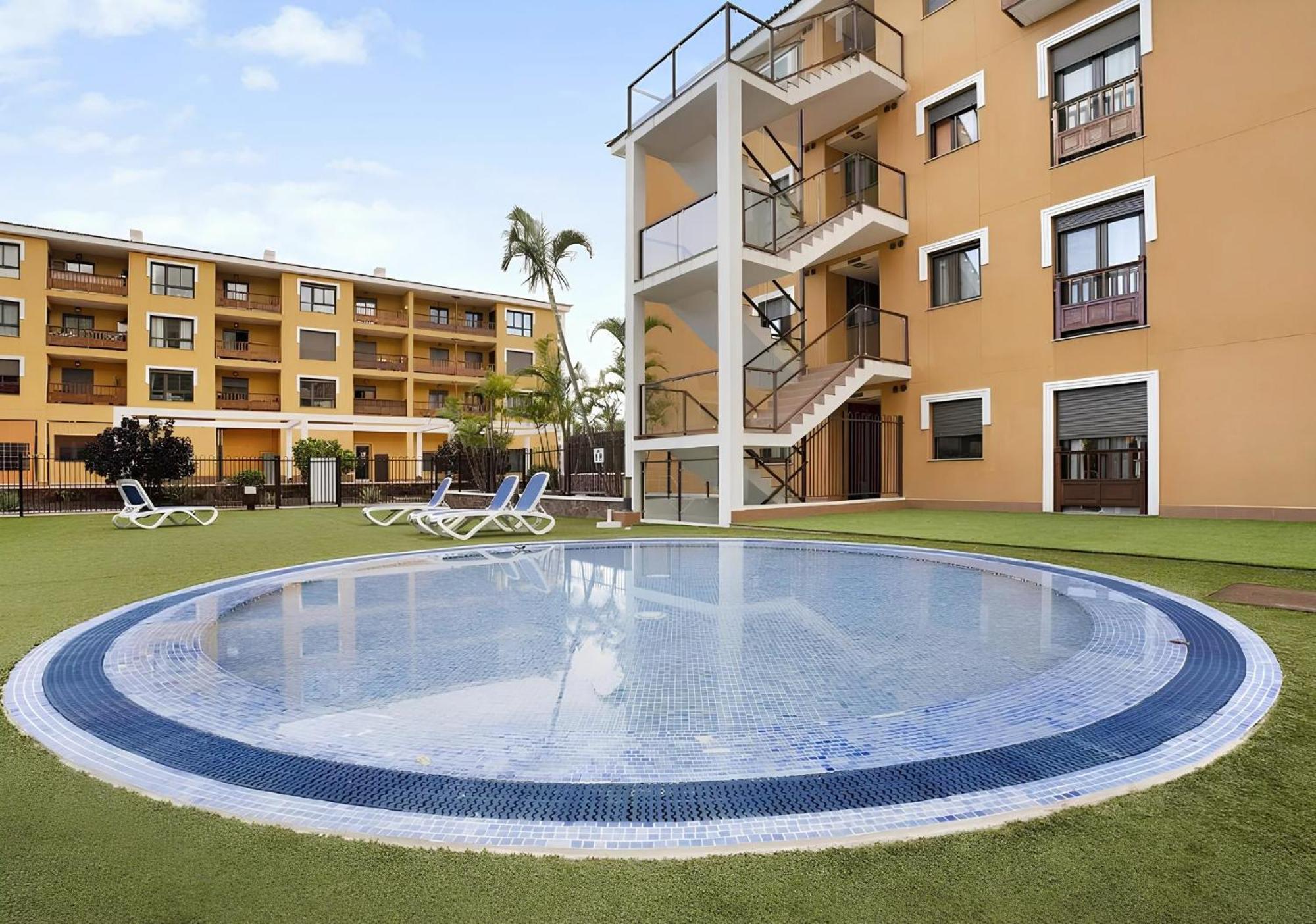 Sunset Palm Mar - Family Friendly Suites Exteriör bild